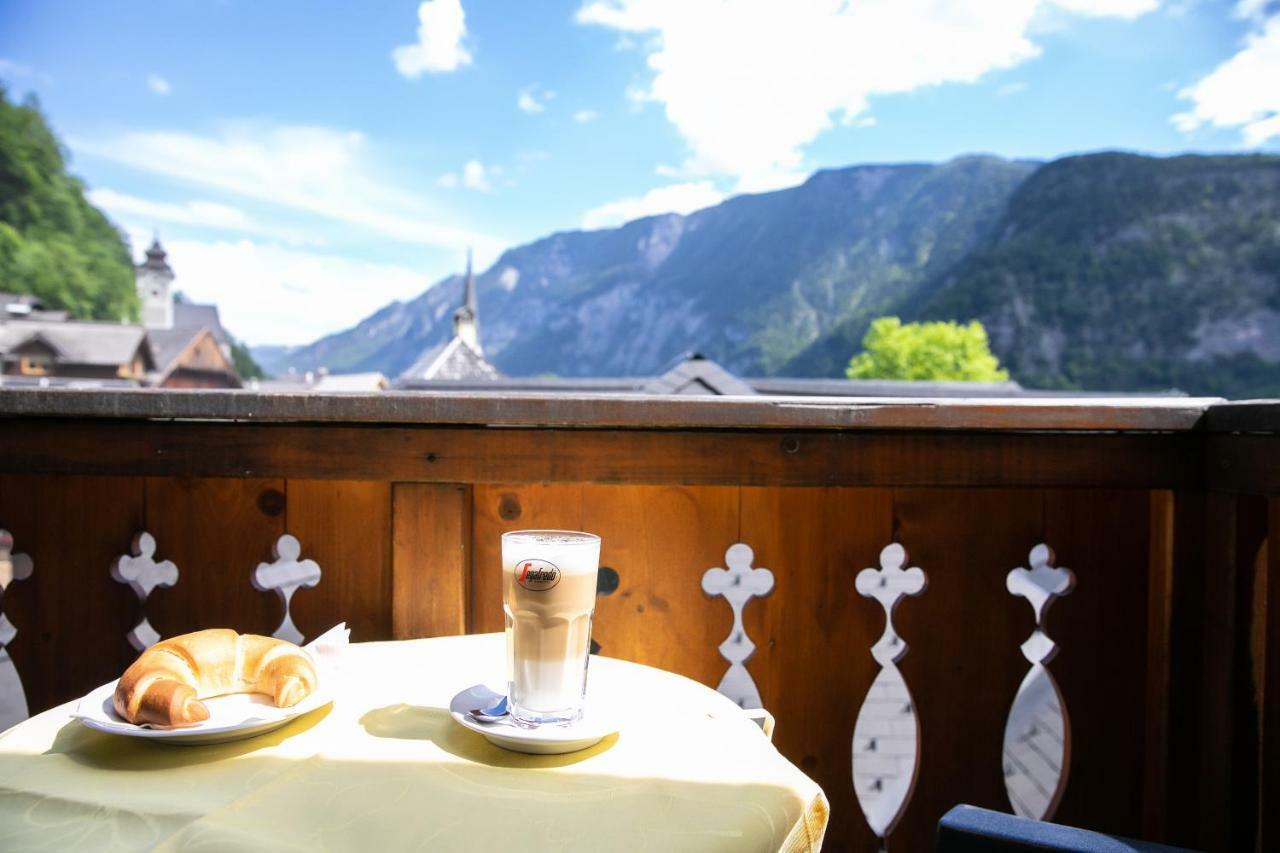 Weisses Lamm Hotel Hallstatt Exterior photo